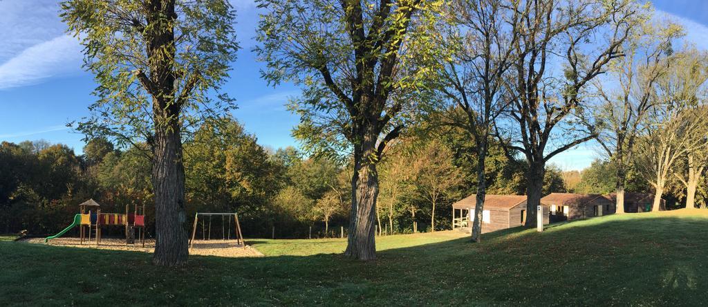 Villa Puy Rond Camping à Bressuire Chambre photo