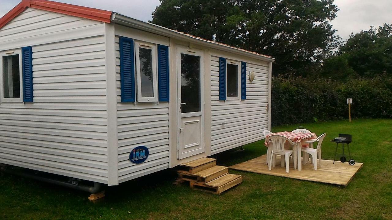 Villa Puy Rond Camping à Bressuire Extérieur photo